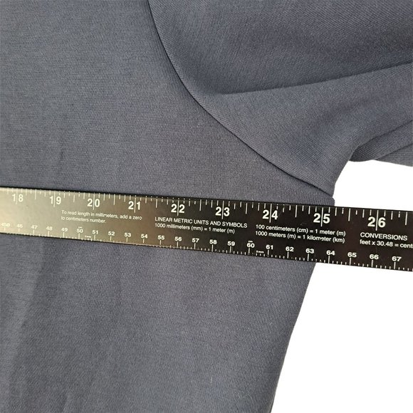 Nike Womens Dri-Fit Training Top Size XL Blue Short Sleeves Stretch Zip Pockets - Picture 4 of 8